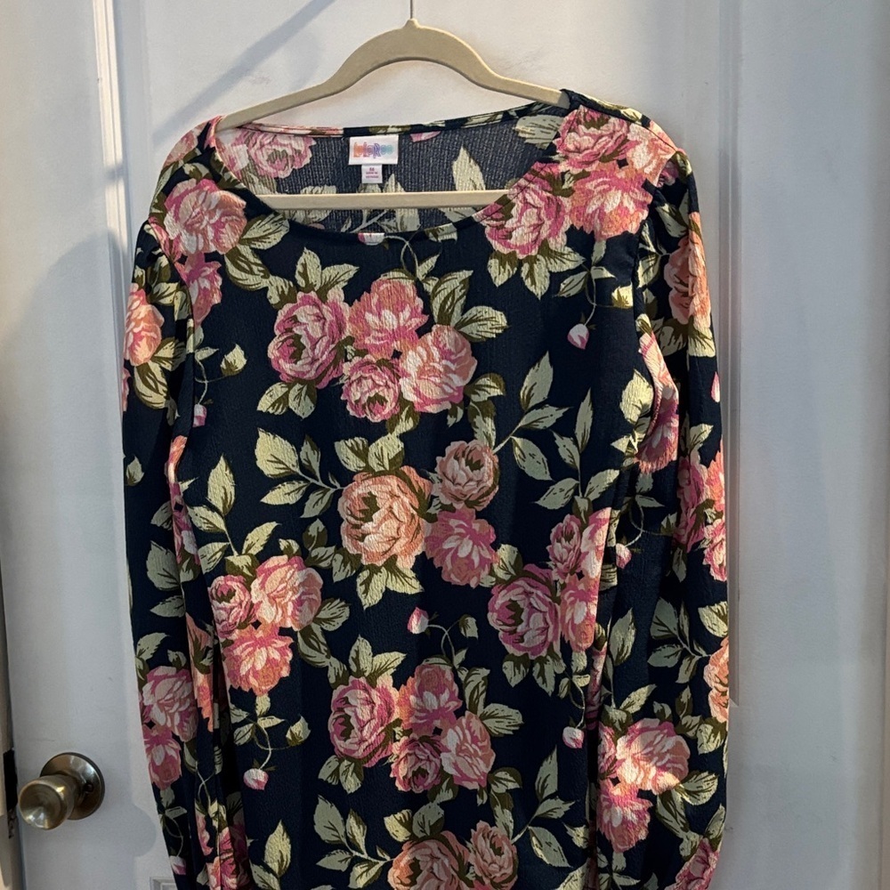 LuLaRoe Navy Top with Pink and Olive Floral